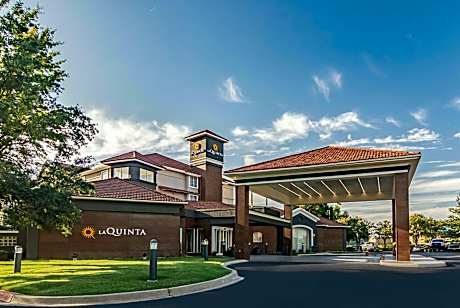 La Quinta Inn & Suites by Wyndham Oklahoma City Norman