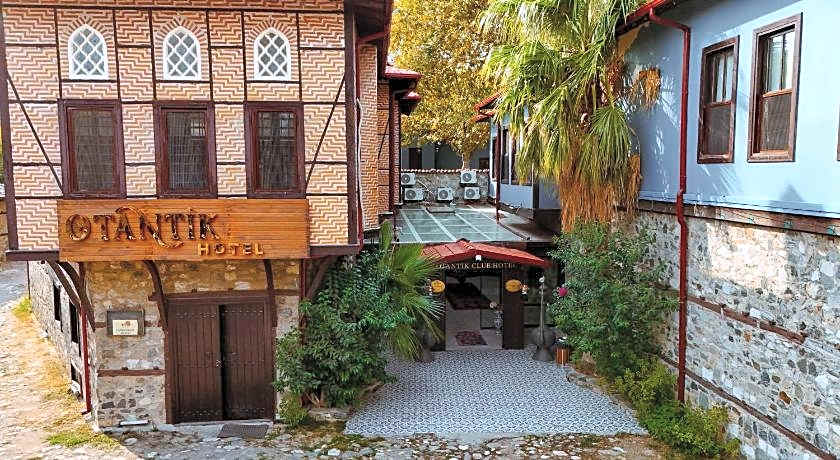 Otantik Hotel Club & Spa