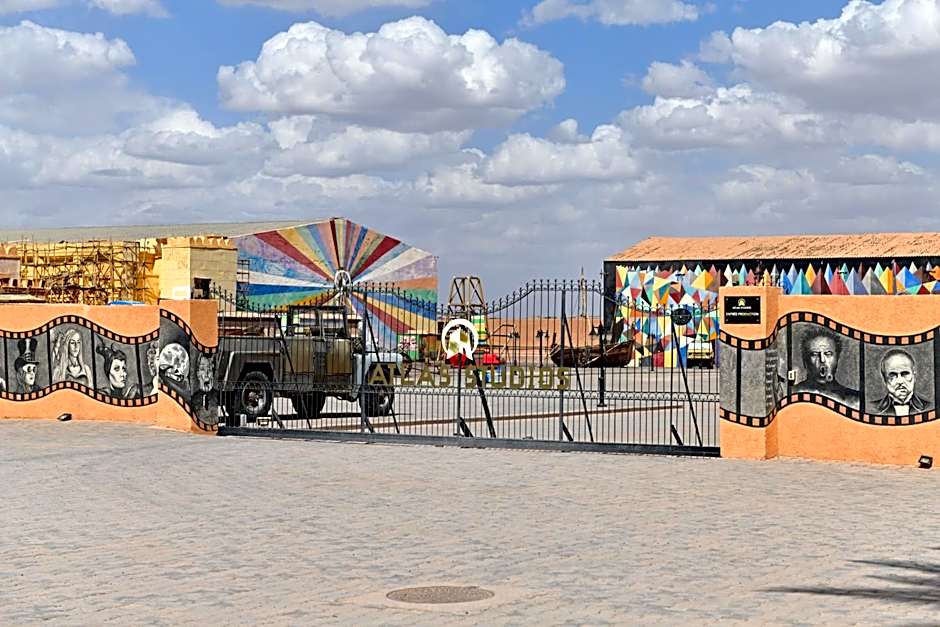 Oscar Hotel by Atlas Studios