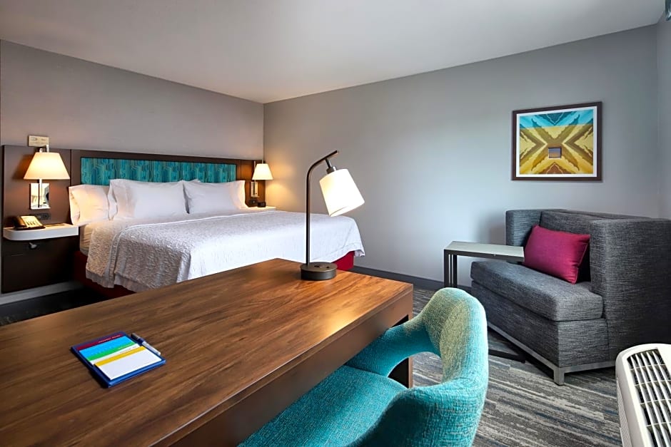 Hampton Inn & Suites Tucson East