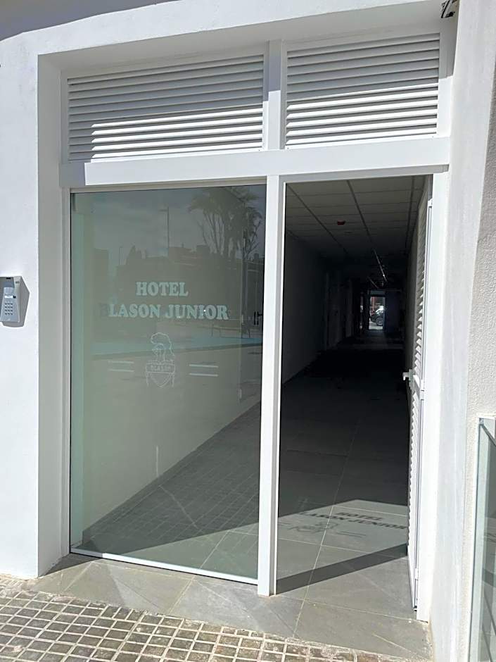 Hotel Blason Junior