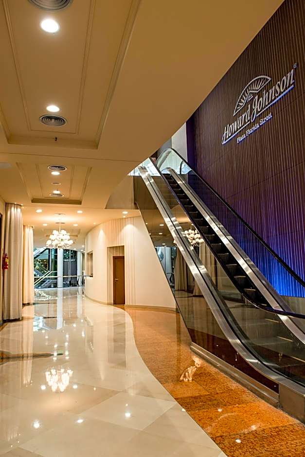 Howard Johnson Plaza by Wyndham Buenos Aires Florida Street