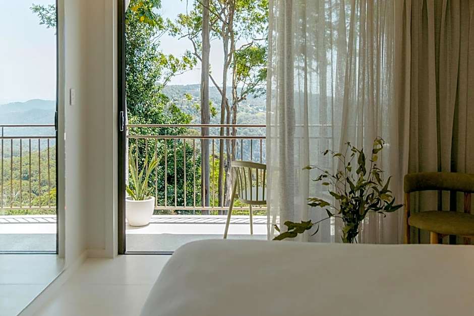 The Tamborine - Boutique Hotel