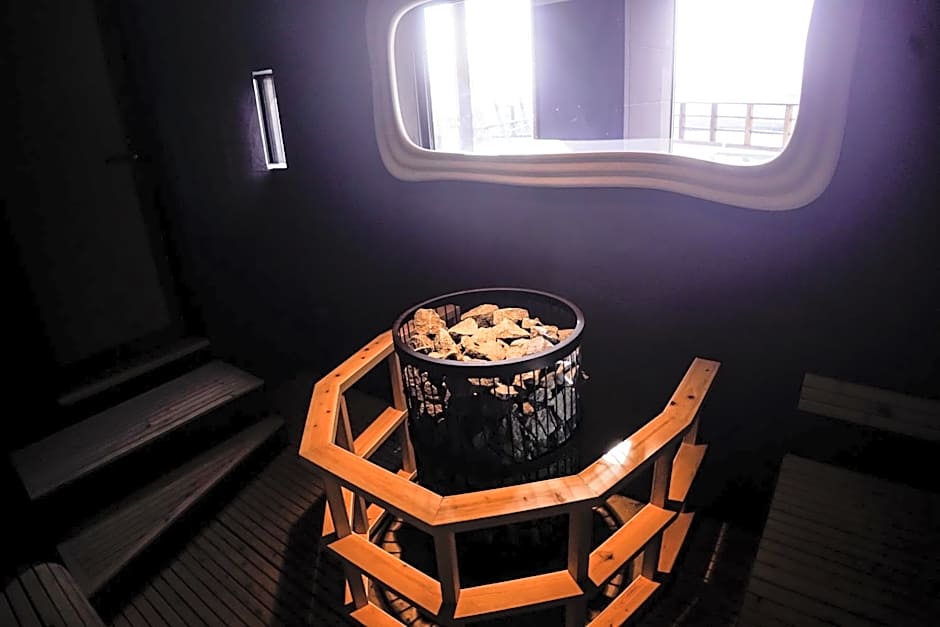 Ryokan KINOSUKE hotel きの助 日間賀島 島のサウナ Himaka Island