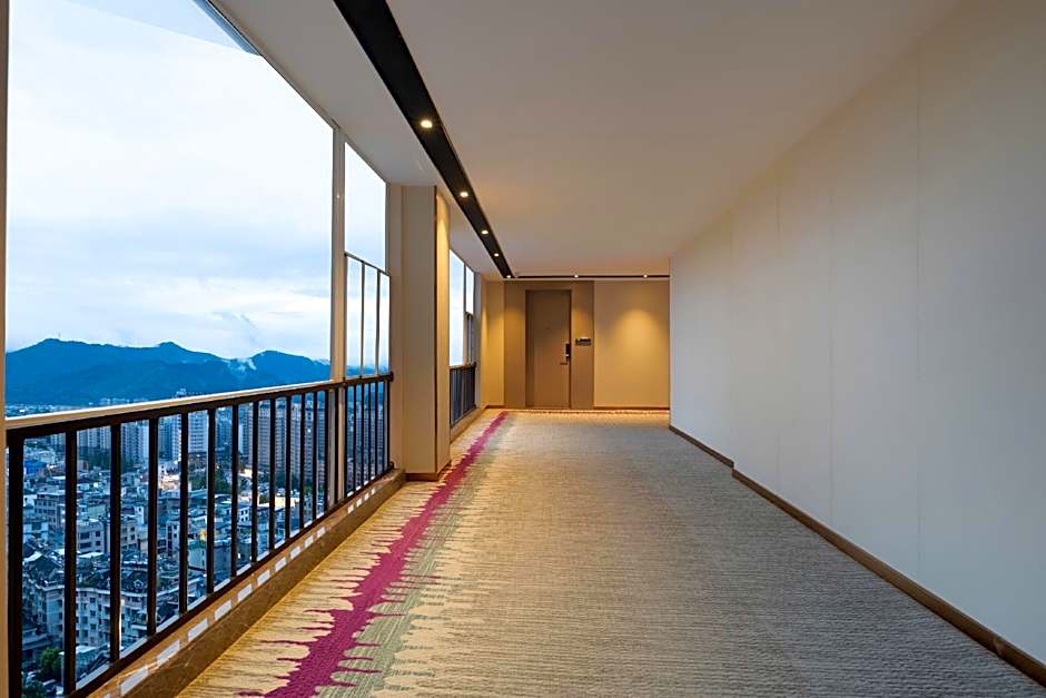 Lavande Hotels Jingdezhen Taoxichuan Creative Square