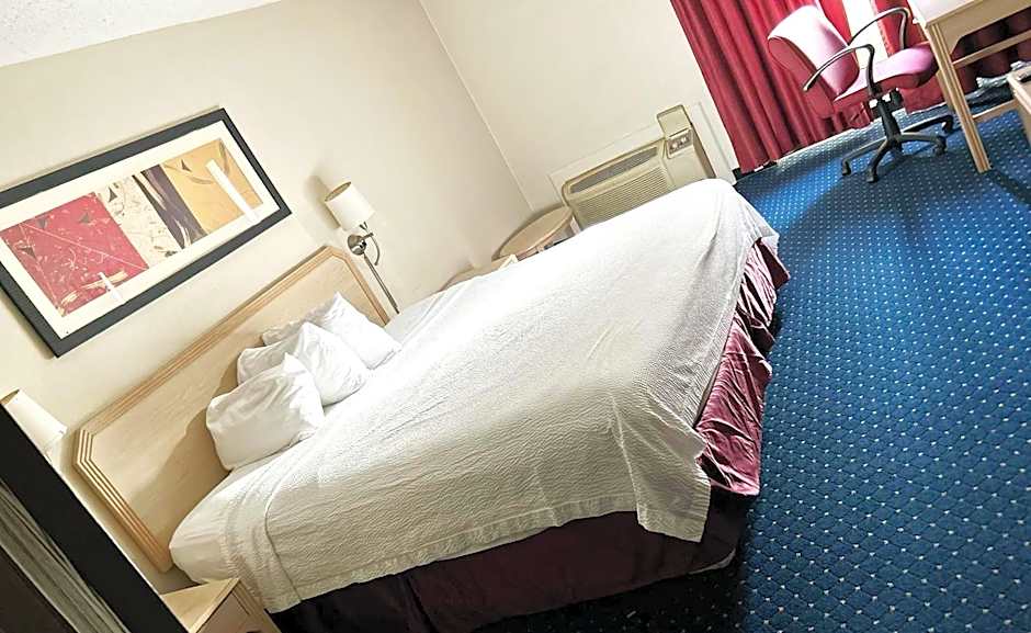 Blue Way Inn & Suites La Crosse