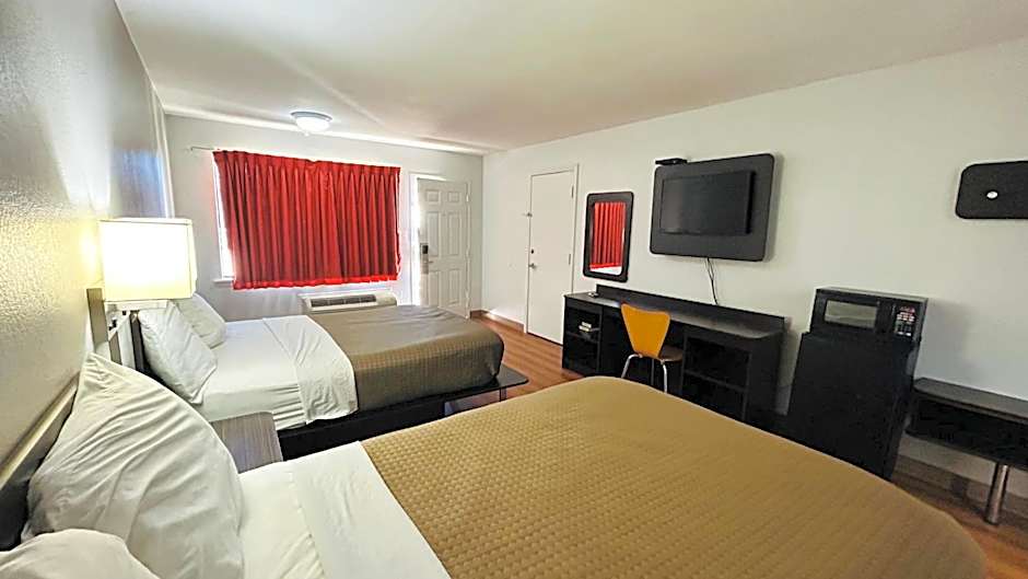 Super 7 Inn By OYO Tupelo Hwy 178