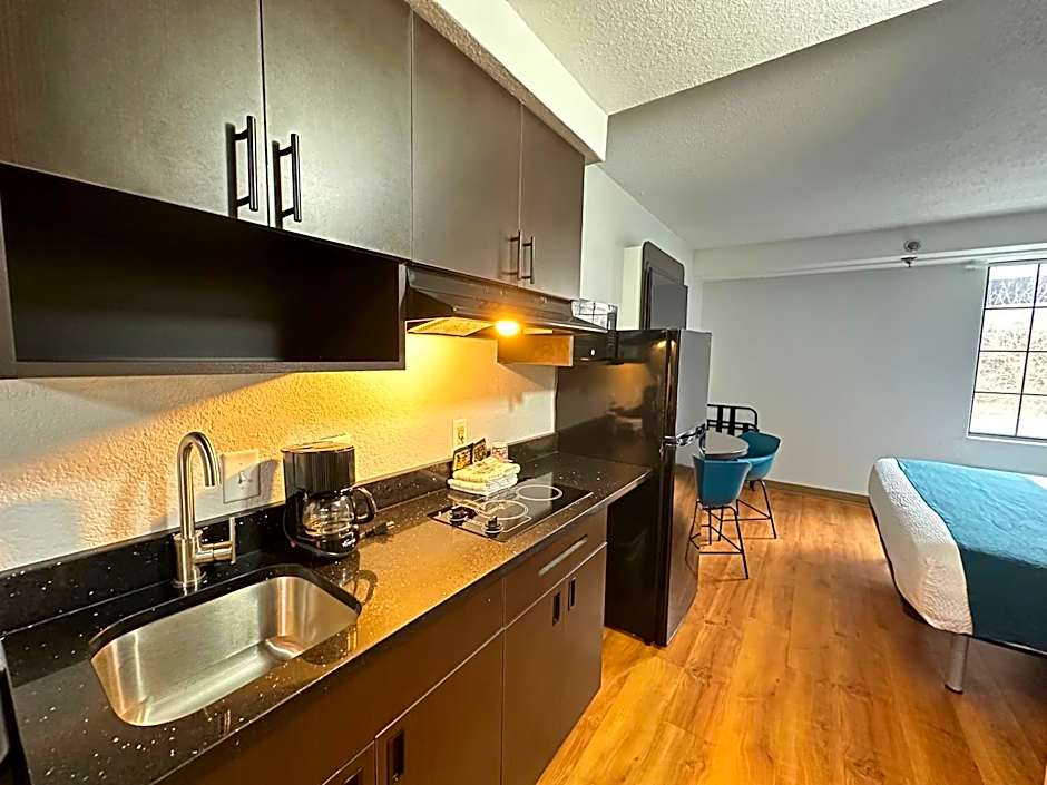 Studio 6 Springfield VA Washington DC Southwest