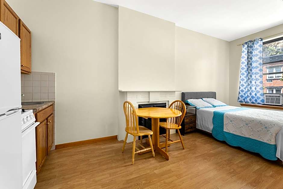 West 30th Street Guest House