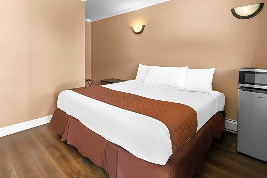 Americas Best Value Inn Avenel Woodbridge