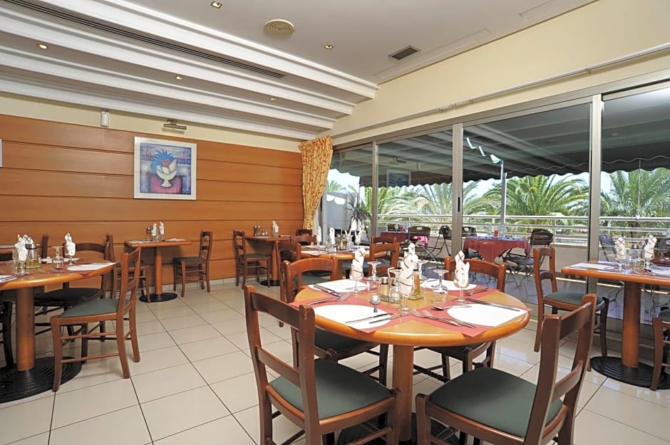 Travelodge Alicante Puerto