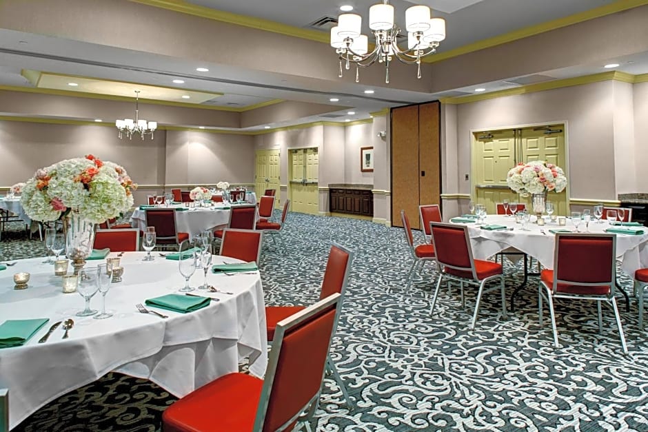 Holiday Inn Savannah Historic District by IHG