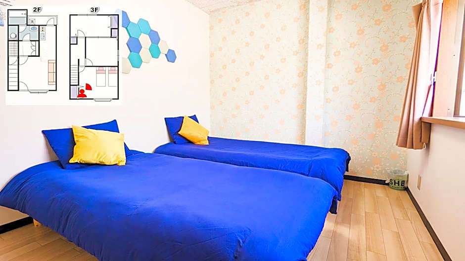3 Bedrooms & LivingRoom! Direct KIX & Namba & Umeda access! DoumoTengachaya DT02