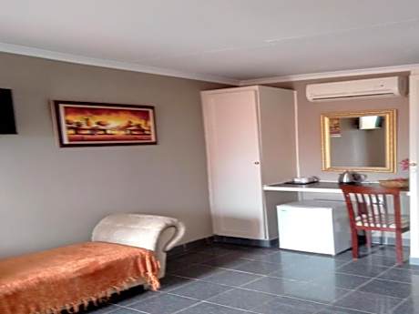 Standard Suite