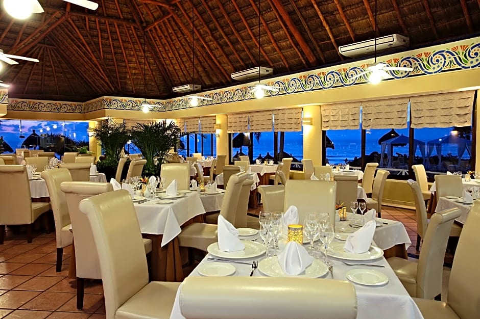 Bahia Principe Luxury Akumal - All Inclusive