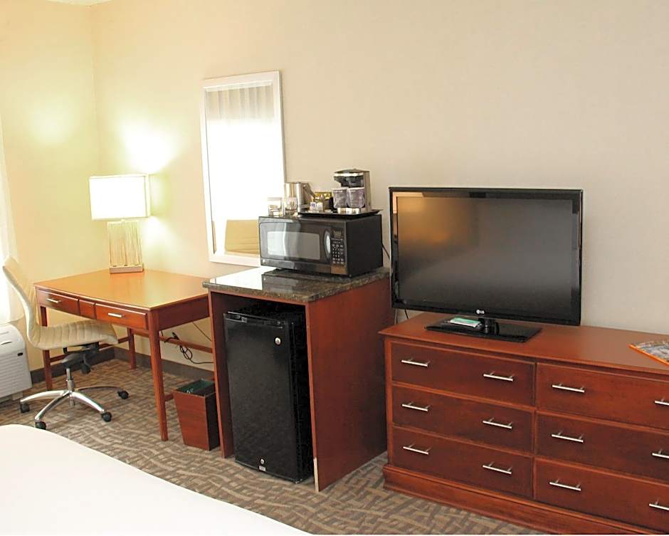 Wyndham Garden Buffalo Downtown