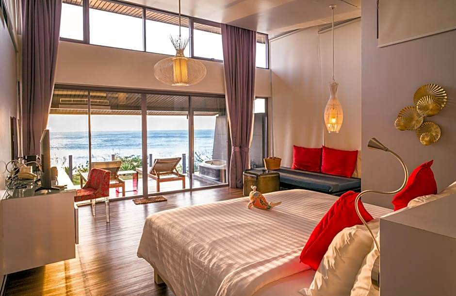 Photo 1 of 15 of One-Bedroom Suite with Sea View