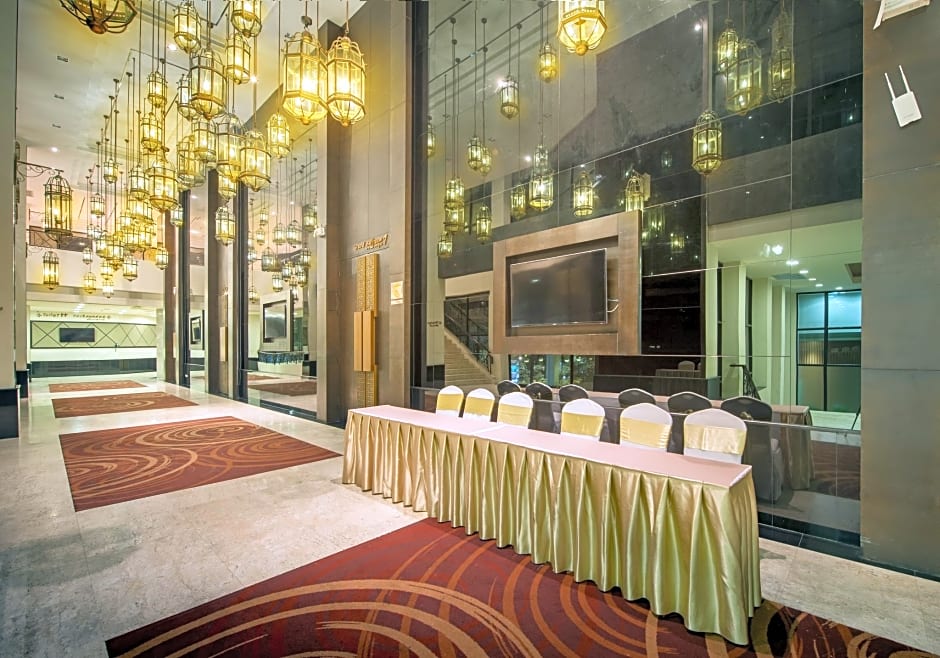 Buri Sriphu Boutique Hotel