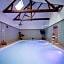 Hotel & Spa du Domaine des Thomeaux, The Originals Relais (Relais du Silence)