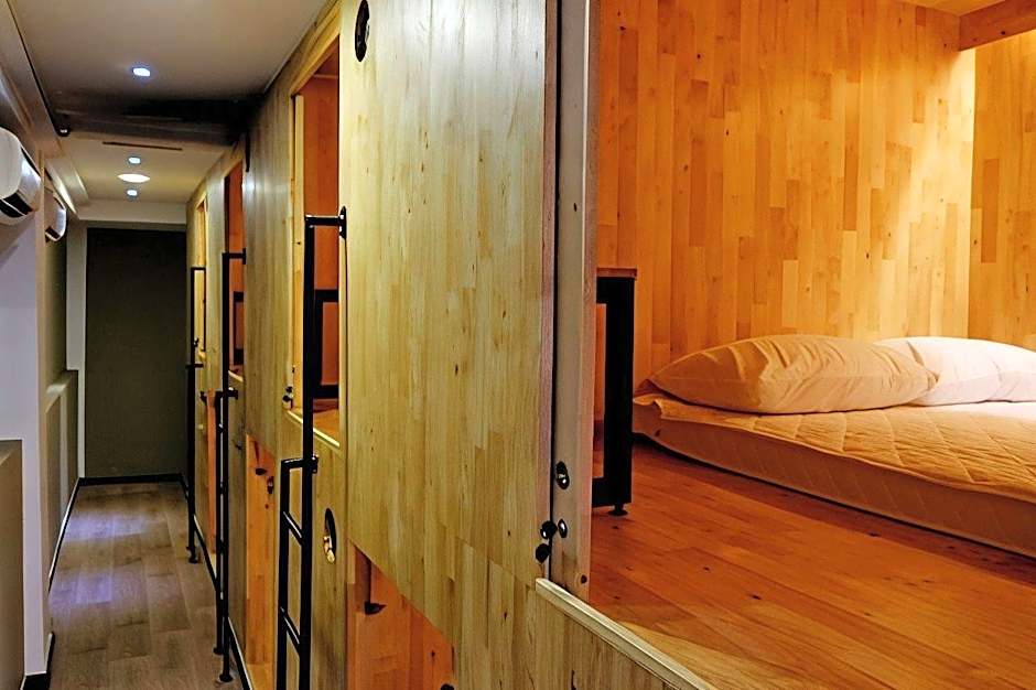 Armenian Suite Hotel