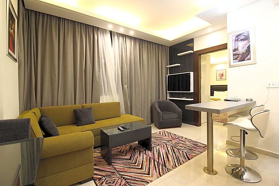 Palm Ville Suites