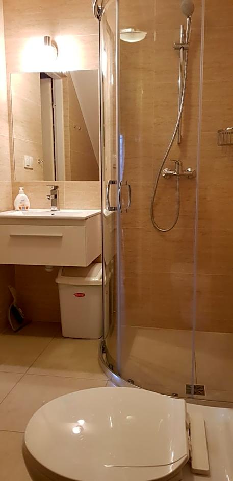 Gosciniec Pod Brzegiem