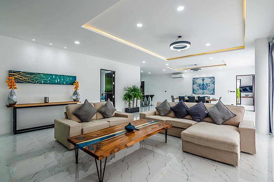 Mango Hill Residence