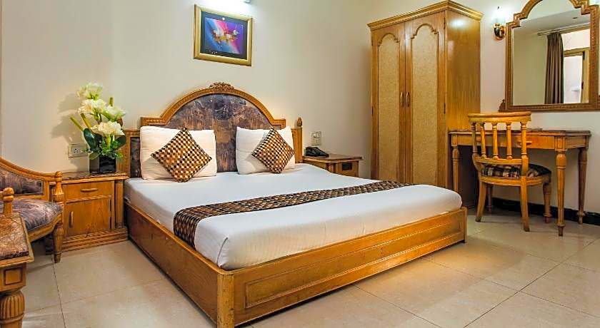 Hotel Sunstar Residency