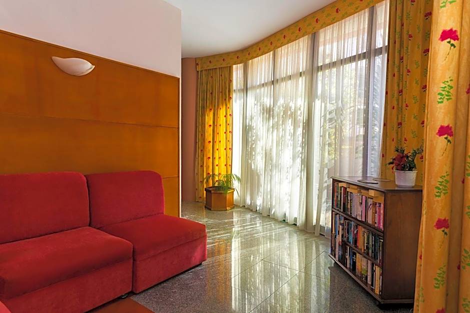 Aparthotel Imperatriz