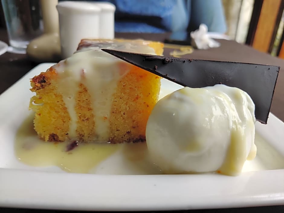 Kings Cliff - A Heritage Hotel