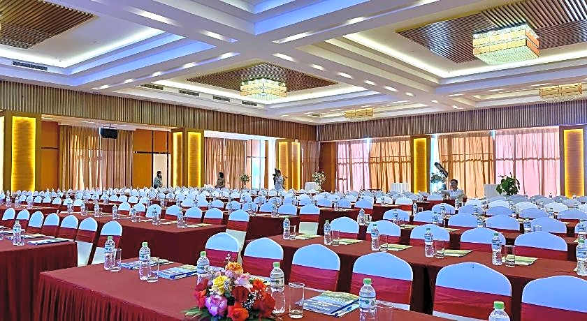 Muong Thanh Luxury Nhat Le Hotel