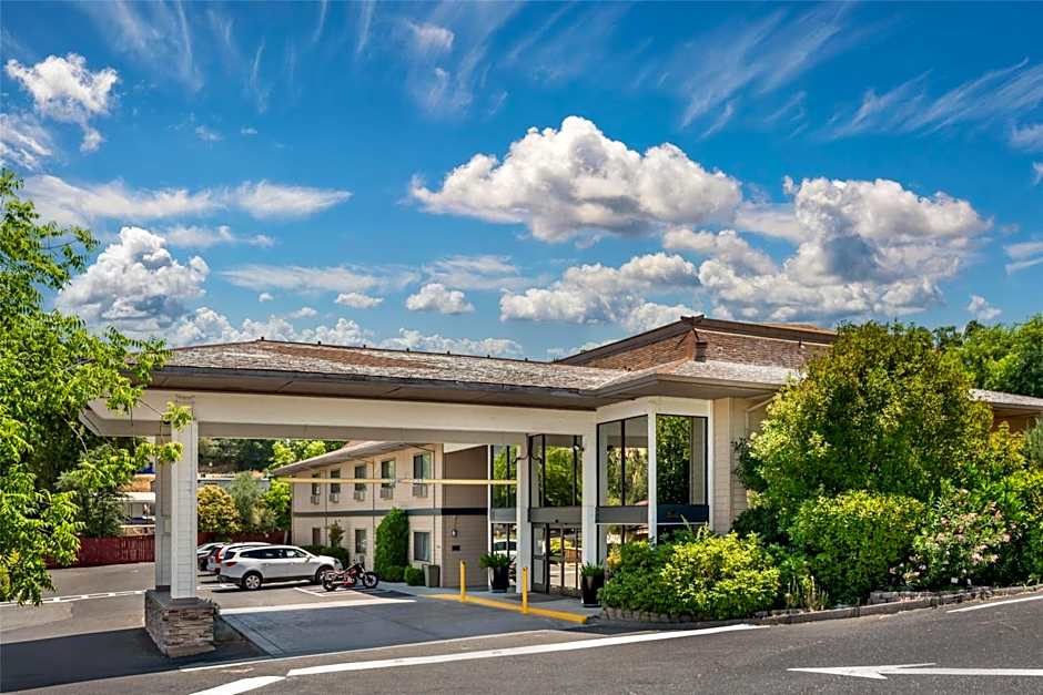 Best Western Plus Sonora Oaks Hotel & Conference Center
