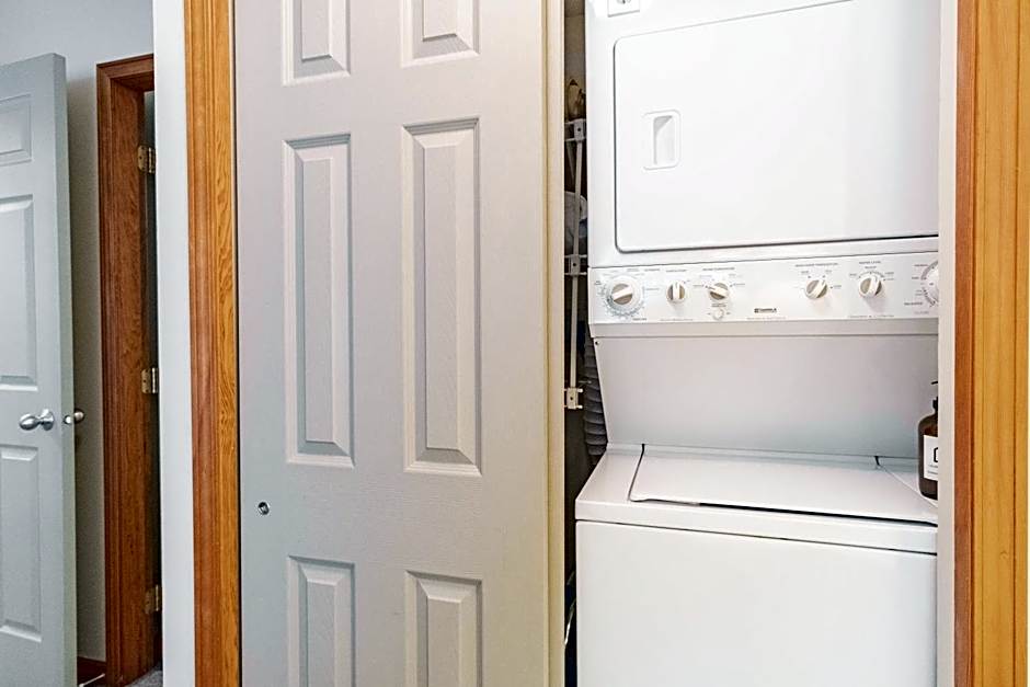 The best ski in ski out two bedroom condo at Aspens