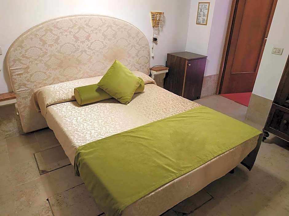 Photo 1 of 11 of Double Room with Private Bathroom