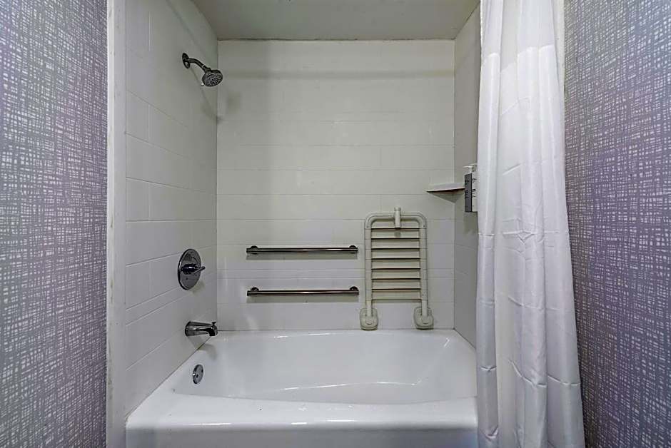 Hampton Inn by Hilton Los Angeles Airport