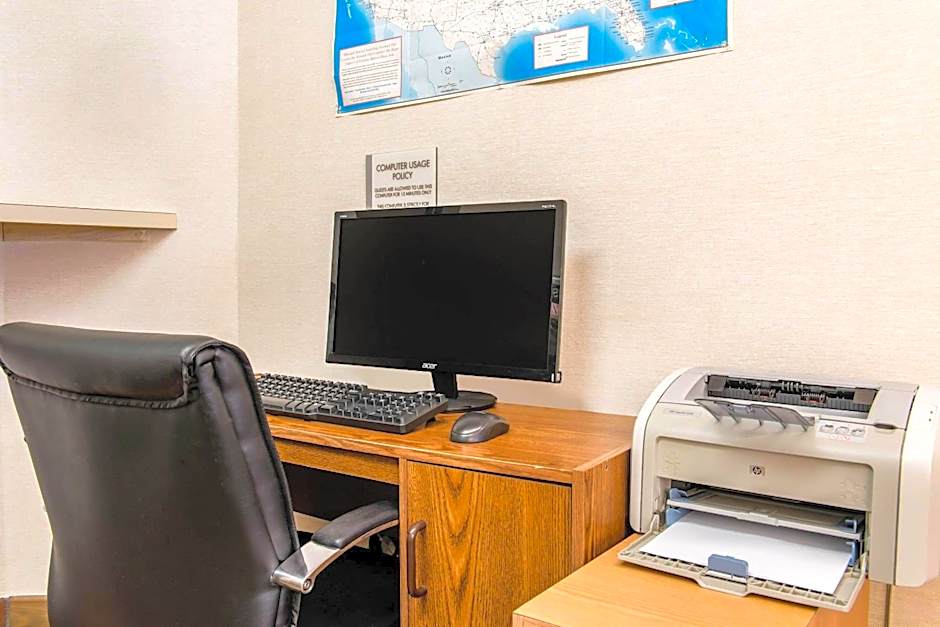 Econo Lodge Holland - Toledo