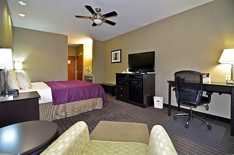 Best Western Giddings Inn & Suites