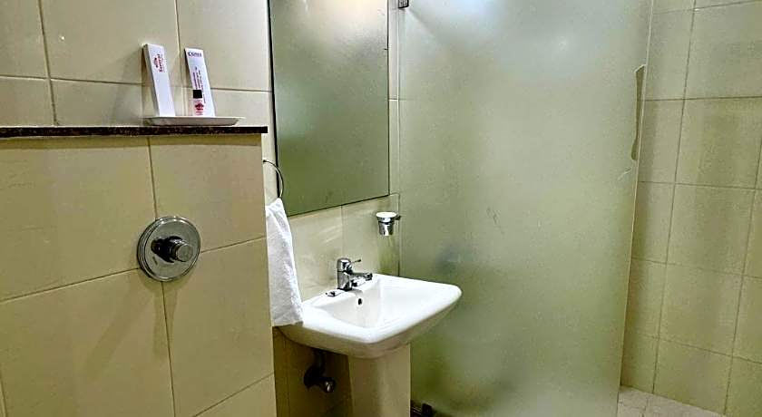 Hotel Sarovar Regency