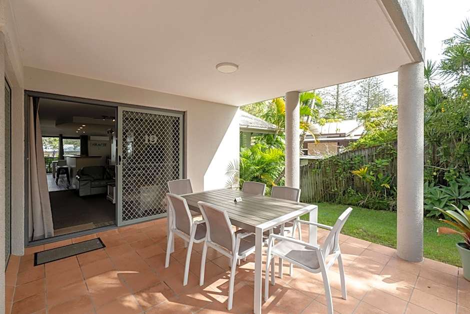 Outrigger Bay Apartments