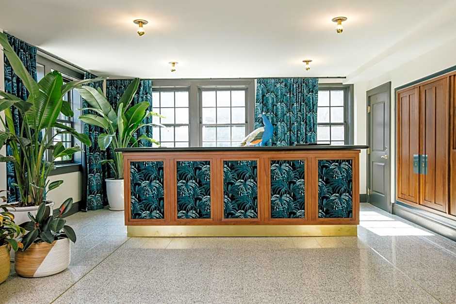 Hotel Clermont