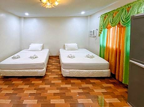 RedDoorz @ 4ks Pension House Bogo City Cebu