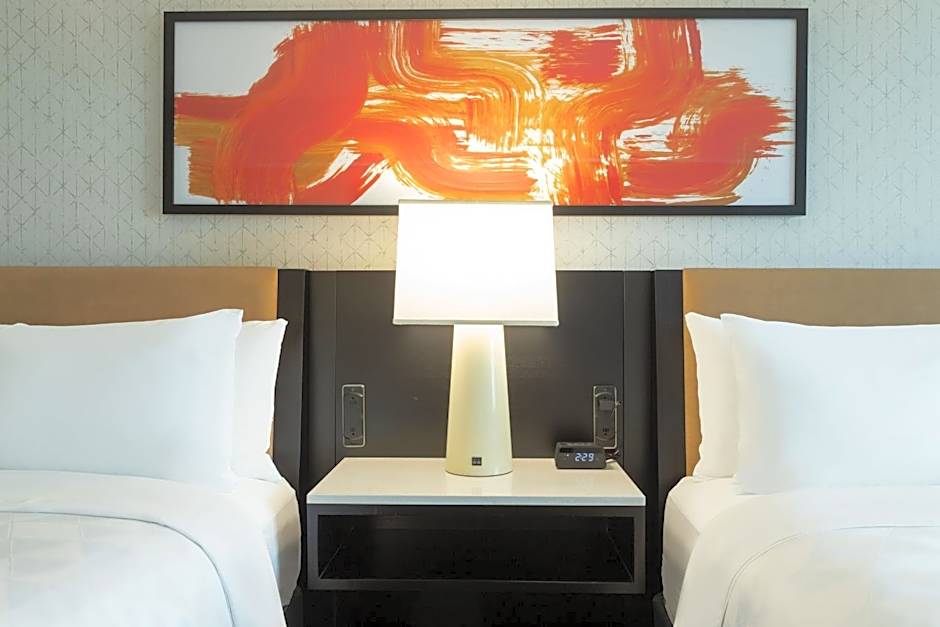 Photo 1 of 5 of Premium 2 Queen Beds, Mobility Accessible, Bathtub, City View