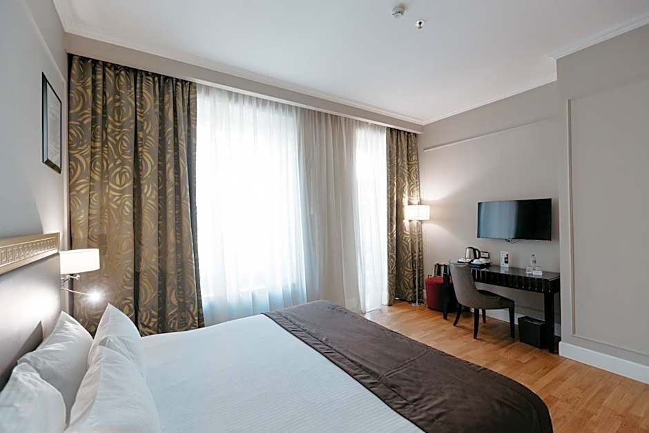 Grand Hotel Yerevan - Small Luxury Hotels of the World