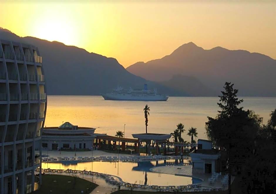 Green Nature Diamond