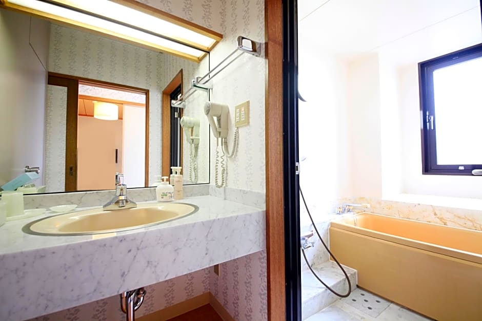 Sendai Akiu Onsen Hotel Iwanumaya