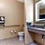 Quality Inn & Suites Wichita Falls I-44