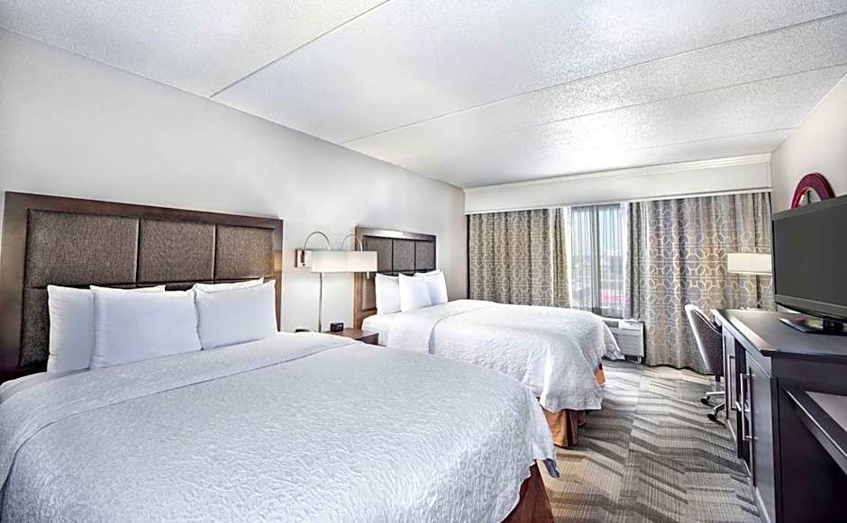Hampton Inn By Hilton And Suites Atlanta-Galleria