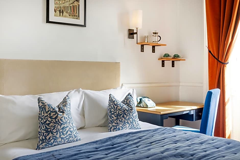 The Rodney Hotel