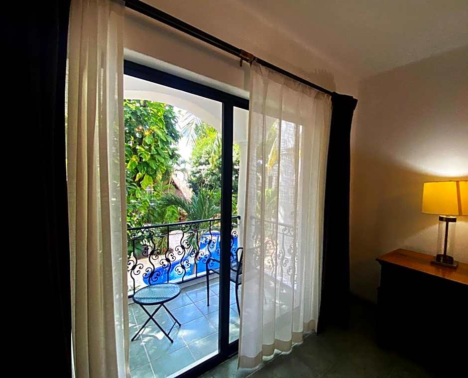 Hacienda Paradise Hotels