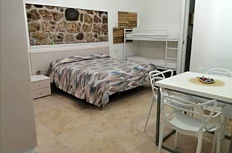 Quadruple Room with Private Bathroom